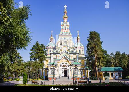Cathédrale de l'Ascension, cathédrale orthodoxe russe d'Almaty, Kazakhstan Banque D'Images