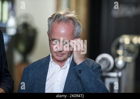 Horacio Pagani regarde pendant la première mondiale de la toute nouvelle Pagani Utopia Hypercar au Museo della Scienza e della Tecnologia à Milan, Italie sur 13 septembre 2022 Credit: Piero Cruciatti/Alamy Live News Banque D'Images