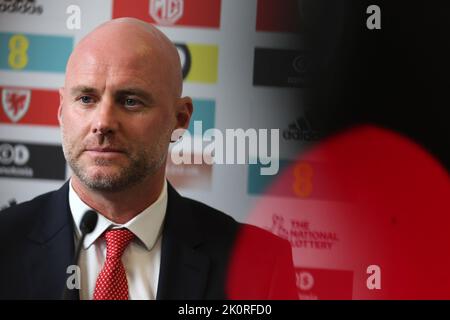 Cardiff, Royaume-Uni. 13th septembre 2022. Rob page, entraîneur-directeur de l'équipe de football du pays de Galles lors d'une conférence de presse à Vale Resort, Hensol, près de Cardiff, le mardi 13th septembre 2022. Cette image ne peut être utilisée qu'à des fins éditoriales. Usage éditorial seulement, photo par Andrew Orchard/Andrew Orchard sports photographie/Alamy Live News crédit: Andrew Orchard sports photographie/Alamy Live News Banque D'Images