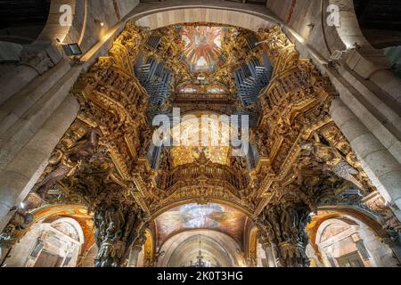 High Choir Décoration et orgues d'or à Sé de Braga Cathedral Interior - Braga, Portugal Banque D'Images