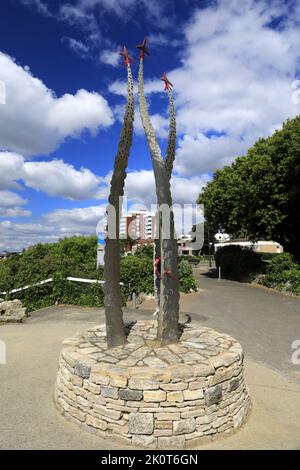 Le mémorial des flèches rouges à Bournemouth, Dorset, Angleterre, Royaume-Uni le mémorial Jon Eggin a été créé après sa mort, pilotant son avion Hawk T1, qui Banque D'Images