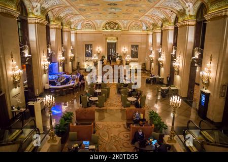 Lounge at the Palmer House - Un hôtel Hilton, un hôtel historique situé dans le quartier Loop de la ville construit en 1875, Chicago, Illinois, États-Unis Banque D'Images