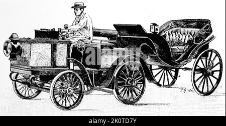 Voiture à vapeur de Dion-Bouton 1895. De Dion-Bouton était un fabricant français d'automobiles et de wagons opérant de 1883 à 1932. La société a été fondée par le marquis Jules-Albert de Dion, Georges Bouton et le beau-frère de Bouton, Charles Trépardoux. Banque D'Images