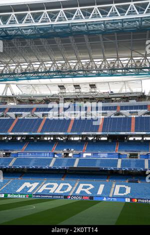 Madrid, Espagne. 13th septembre 2022. Football: Ligue des Champions, Groupe de scène, Groupe F, avant le Matchday 2 Real Madrid - RB Leipzig. Vue sur le stade Santiago Bernabeu. Credit: Jan Woitas/dpa/Alay Live News Banque D'Images