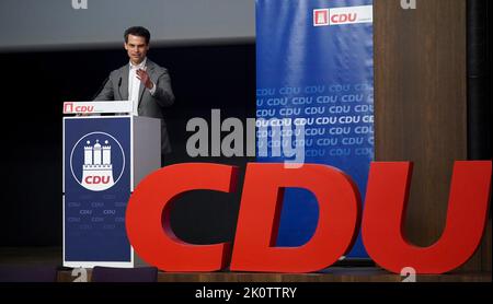 Hambourg, Allemagne. 13th septembre 2022. Christoph Ploß, président du parti de la CDU à Hambourg, s'exprime au comité d'état de la CDU à Hambourg dans la salle de musique du Besenbinderhof. Credit: Marcus Brandt/dpa/Alay Live News Banque D'Images