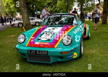 1977 Porsche Kremer Vaillant 911 Carrera RSR ‘JO 848R’ exposé au Scramble de juin qui s’est tenu au Bicester Heritage Centre le 19th juin 2022 Banque D'Images