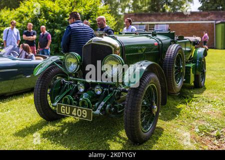 1929 Bentley Speed six, exposé au Scramble de juin qui s'est tenu au Bicester Heritage Centre le 19th juin 2022 Banque D'Images
