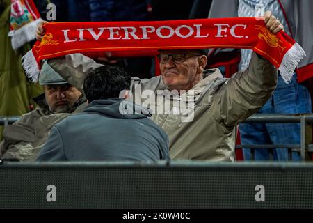 LIVERPOOL, ROYAUME-UNI - SEPTEMBRE 13: Les supporters de Liverpool lors du match de l'UEFA Champions League entre Liverpool et Ajax à Anfield sur 13 septembre 2022 à Liverpool, Royaume-Uni (photo d'Andre Weening/Orange Pictures) Credit: Orange pics BV/Alay Live News Banque D'Images