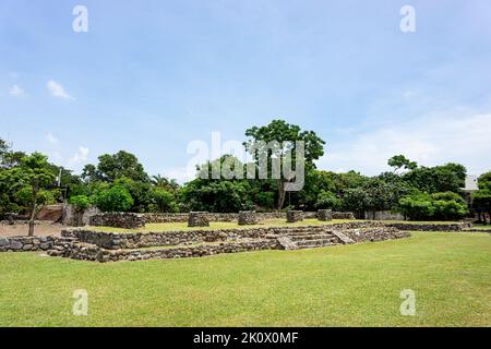 El Chanal, la cachacha ou la Campana, les ruines préhispanique près de Colima, Mexique. Pyramide préhispanique Banque D'Images