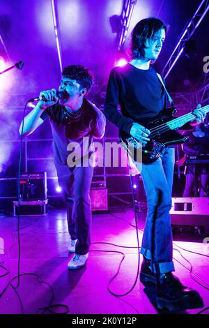 Milan Italie. 13 septembre 2022. Le club DES HOMMES DU groupe britannique joue en direct sur scène à Circolo Magnolia pour présenter son nouvel album « Fear Fear ». Banque D'Images