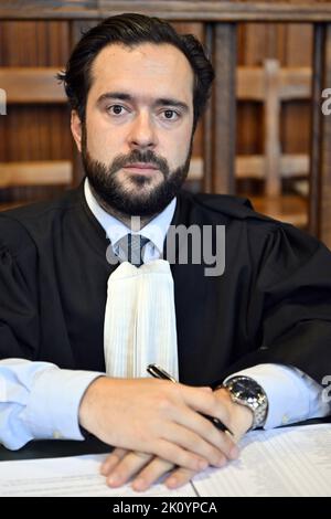 Président du tribunal Philippe Gorle photographié lors de la session de constitution du jury du procès de Stevenin, devant le tribunal d'Assise de la province de Liège, mercredi 14 septembre 2022 à Liège. Stevenin, 24 ans, est accusé d'avoir tué son partenaire Thierry Vanderveck. Vanderveck avait été condamné en 2007 pour avoir tué deux personnes. BELGA PHOTO ERIC LALMAND Banque D'Images