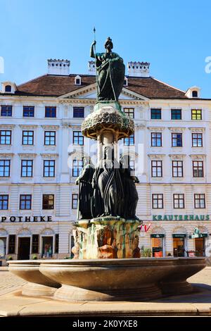 Brunnen, Wien, Wien Brunnen, Kaiser Ferdinand Brunne in der Innenstadt von Wien Banque D'Images