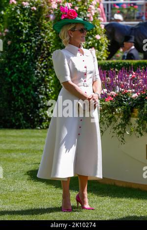 Ascot, Royaume-Uni. 16th juin 2022. Zara Phillips, la princesse Anne, la princesse royale et Mike Tindall assistent à Royal Ascot 2022 Credit: Independent photo Agency/Alay Live News Banque D'Images