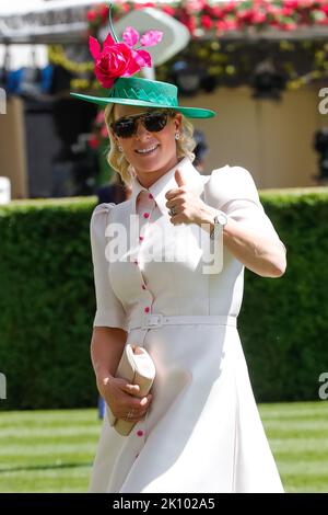 Ascot, Royaume-Uni. 16th juin 2022. Zara Phillips, la princesse Anne, la princesse royale et Mike Tindall assistent à Royal Ascot 2022 Credit: Independent photo Agency/Alay Live News Banque D'Images