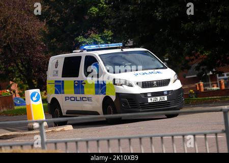 Une camionnette de police Peugeot de la police du West Yorkshire a été vue pour assister à un incident à Swillington près de Leeds, Royaume-Uni Banque D'Images