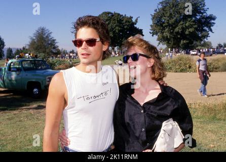 Rob Lowe et Melissa Gilbert Circa années 80 crédit : Ralph Dominguez/MediaPunch Banque D'Images