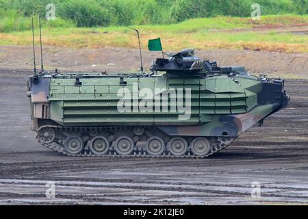 AAV7 véhicule amphibie d'assaut de JGSDF Banque D'Images