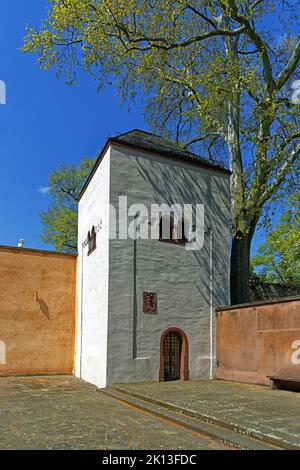 Platz der Partnerschaft, Stadtmauer, Turm *** Légende locale *** Europe, Allemagne, Rhénanie-Palatinat, Worms, Domplatz, Schum-Stadt, Platz der Partne Banque D'Images