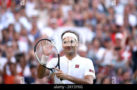 Photo du dossier datée du 06-07-2018 de Roger Federer, qui a annoncé qu'il prendra sa retraite du tennis professionnel après la coupe laver. Date de publication : jeudi 15 septembre 2022. Banque D'Images