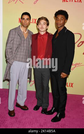 Hollywood, env. 14th septembre 2022. (G-D) Rish Shah, Austin Abrams et Jonathan Daviss assistent à une projection spéciale de 'do Revenge' de Netflix au théâtre TUDUM sur 14 septembre 2022 à Hollywood, Californie. Crédit : Jeffrey Mayer/JTM photos/Media Punch/Alay Live News Banque D'Images