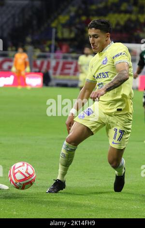 Mexico, Mexique. 14th septembre 2022. Alejandro Zendeja du club de football américain en action pendant le match de football entre le club de football américain et Santos Laguna du tournoi d'ouverture 2022 de la MX League au stade Aztec. On 14 septembre 2022 à Mexico, Mexique. (Credit image: © Ismael Rosas Eyepix Group/eyepix via ZUMA Press Wire) Banque D'Images