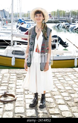 Juliette Halloy assiste à la photocall Lycee Toulouse Lautrec lors du festival de la Rochelle Fiction à 15 septembre 2022, à la Rochelle, en France. Photo de David Niviere/ABACAPRESS.COM Banque D'Images