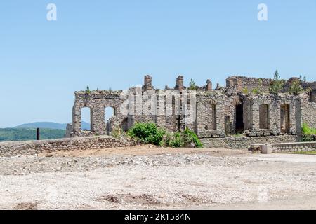 Détruit des maisons pendant la guerre du Karabakh dans la ville azerbaïdjanaise de Shusha. Terreur arménienne dans le Haut-Karabakh Banque D'Images