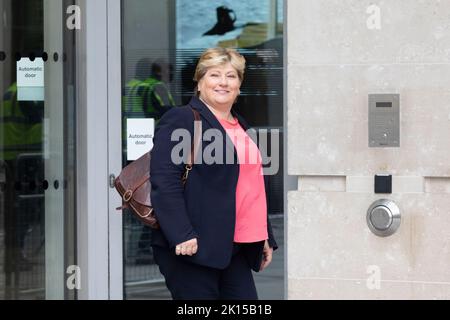 Nouveau salon politique phare de la BBC dimanche avec les airs de Laura Kuenssberg pour la première fois ce matin, en remplacement du salon Andrew Marr qui avait été invité Banque D'Images