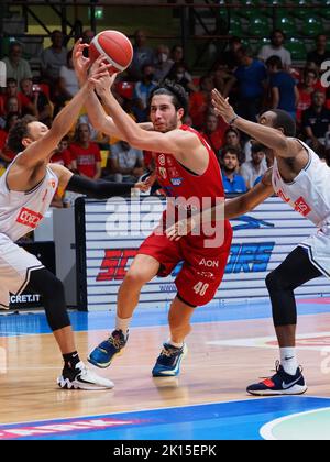 Desio, Italie. 15th septembre 2022. Alviti (EA7 Emporio Armani Olimpia Milano) pendant la coupe Lombardie - Olimpia Milano vs Varese Pallacanestro, événement à Desio, Italie, 15 septembre 2022 crédit: Agence de photo indépendante/Alamy Live News Banque D'Images