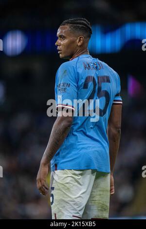 MANCHESTER, ANGLETERRE - SEPTEMBRE 14 : Manuel Akanji de Manchester City pendant le match G de la Ligue des champions de l'UEFA entre Manchester City et Boruss Banque D'Images