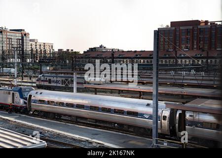Washington DC, États-Unis. 15th septembre 2022. 15 septembre 2022, Washington, District de Columbia, Etats-Unis: Des trains sont sur les voies de la gare Union à Washington, District de Columbia 15 septembre 2022. (Credit image: © Dominick Sokotooff/ZUMA Press Wire) Credit: ZUMA Press, Inc./Alamy Live News Banque D'Images