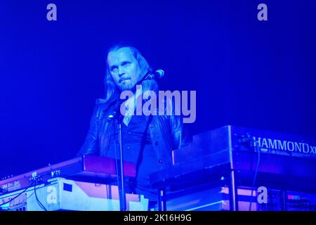 Riga, Lettonie. 15th septembre 2022. Le groupe suédois OPETH se produit au Palladium Riga. Credit: Gints Ivuskans/Alamy Live News Banque D'Images