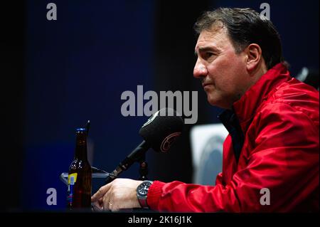 Bogota, Colombie. 15th septembre 2022. L'équipe de football colombienne Coah Nestor Lorenzo parle lors d'une conférence de presse après la décision d'appeler des vétérans de l'équipe: Radamel Falcao, James Rodriguez et Luis Diaz, à Bogota, Colombie, 15 septembre 2022, Pour les matchs amicaux aux États-Unis pour les matchs de la FIFA de Septemeber contre le Guatemala le 24 septembre à New York et contre le Mexique le 27 septembre. Crédit : long Visual Press/Alamy Live News Banque D'Images