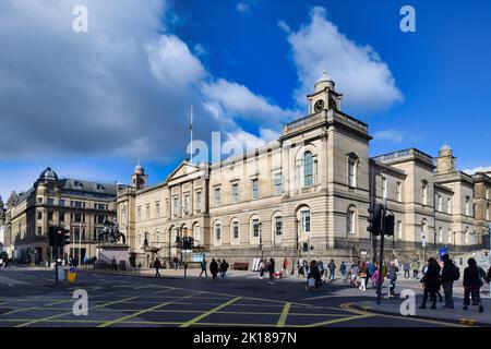 Edinburgh, Écosse, Royaume-Uni, 16 septembre 2022. Vues générales de Princes Street. Crédit sst/alamy Live News Banque D'Images