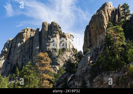 Profil vue de George Washington à la tête des présidents de Mount Rushmore, Dakota du Sud, États-Unis Banque D'Images