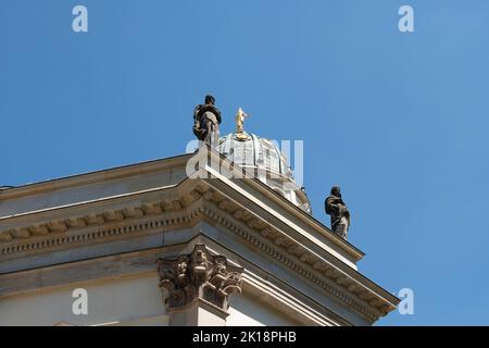 Haut du Deutscher Dome aka Neue Kirche (Nouvelle église). Construit au début du 18th siècle comme église paroissiale de Friedrichstadt pour les luthériens et Calvin Banque D'Images