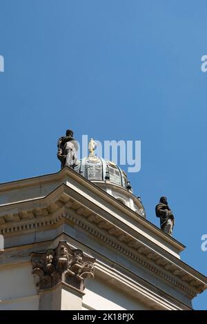 Haut du Deutscher Dome aka Neue Kirche (Nouvelle église). Construit au début du 18th siècle comme église paroissiale de Friedrichstadt pour les luthériens et Calvin Banque D'Images