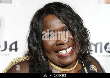 14 septembre 2022 : LINDA McCRARY sur le tapis rouge à MOJA, une expérience musicale saga et concert, terrasse sur le toit, le musée Grammy, Los Angeles, Californie, États-Unis, 13 septembre 2022. Organisé par Darius McCrary et Carl Gustafson avec des apparitions et des représentations de Michael Nixon, Weedie Braimah, des danseurs africains, Josh McCrary, Josh Kagler, Bobby Rush, Billy Branch, Litza, Sarah Reich, Indira Khan, Traccie Lee, Shelea et les McCrary Singers. Image de crédit cr Scott Mitchell/ZUMA Press (image de crédit : © Scott Mitchell/ZUMA Press Wire) Banque D'Images