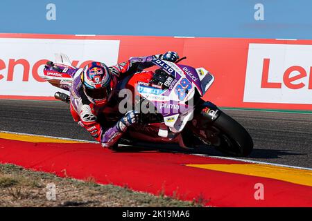 Aragon, Espagne. 16th septembre 2022. Jorge Martin de l'Espagne de Prima Pramac Racing équipe avec Ducati pendant la pratique libre de MotoGP Gran Premio Animoca Brands de Aragon à Motorland Aragon circuit à Alcaniz, Espagne. Crédit : DAX Images/Alamy Live News Banque D'Images