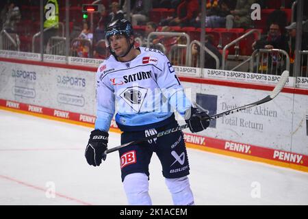 DÜSSELDORF, ALLEMAGNE - 16 SEPTEMBRE 2022 : match de hockey DEL Düsseldorfer EG - ERC Ingolstadt Banque D'Images