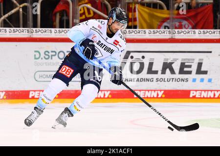 DÜSSELDORF, ALLEMAGNE - 16 SEPTEMBRE 2022 : match de hockey DEL Düsseldorfer EG - ERC Ingolstadt Banque D'Images