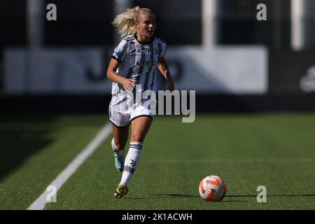 Vinovo, Italie, 16th septembre 2022. Amanda Nilden de Juventus pendant le match série A Femminile au Centre de formation de Juventus, Turin. Crédit photo à lire: Jonathan Moscrop / Sportimage crédit: Sportimage / Alay Live News Banque D'Images