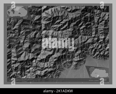 Tsirang, district du Bhoutan. Carte d'altitude en niveaux de gris avec lacs et rivières. Lieux et noms des principales villes de la région. Emplacement auxiliaire d'angle Banque D'Images