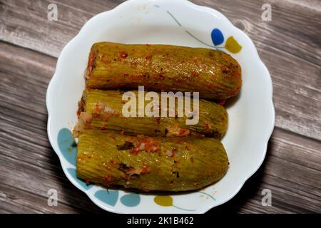 Courge farcie, courgette, moelle, mahshi, ou courgettes fourrées de riz blanc, oignon, persil, aneth et coriandre, foyer sélectif de l'égyptien arabe Banque D'Images