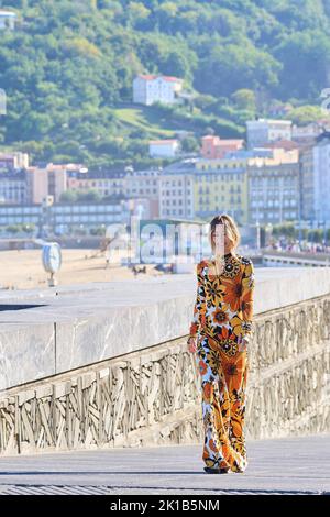 Donostia / San Sebastian. Espagne. 20220917, Olivia Wilde a assisté au « Don't Worry Darling » Photocall pendant le Festival International du film de San Sebastian 70th au Palais Kursaal sur 17 septembre 2022 à Donostia / San Sebastian, Espagne Credit: MPG/Alay Live News Banque D'Images