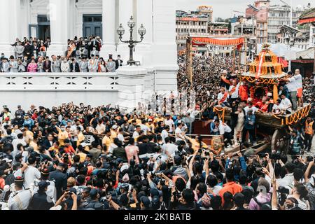 Katmandou, Népal - 9 septembre 2022 : Indra Jatra est l'un des principaux festivals des communautés de newar à Katmandou. Indra, le dieu de la pluie et de la moisson , est W Banque D'Images