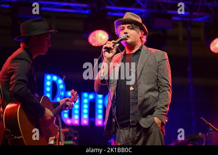 Paris, France. 16th septembre 2022. Pete Doherty et Fred Lo se sont produits au Festival Paris Paradis 2022 au Parc de la Villette, Paris, France sur 16 septembre 2022. Photo de Lionel Urman/ABACAPRESS.COM crédit: Abaca Press/Alay Live News Banque D'Images