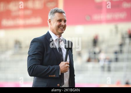 St. Helens, Royaume-Uni. 17th septembre 2022 - Paul Rowley, entraîneur en chef de Salford Red Devils, parle aux médias avant la demi-finale de la Ligue de rugby Betfred Super League, St. Helens vs Salford Red Devils au stade Totally Wicked, St. Helens, UK Credit: Dean Williams/Alay Live News Banque D'Images