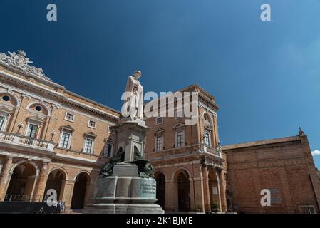 Recanati est une ville italienne de 20 975 habitants dans la province de Macerata dans la région des Marches. Banque D'Images