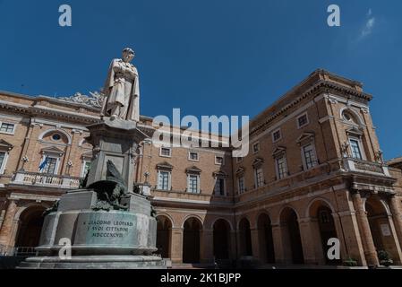 Recanati est une ville italienne de 20 975 habitants dans la province de Macerata dans la région des Marches. Banque D'Images